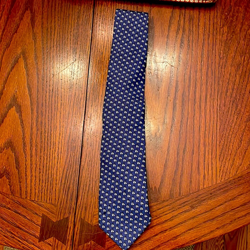 Men’s Ties - Vineyard Vines